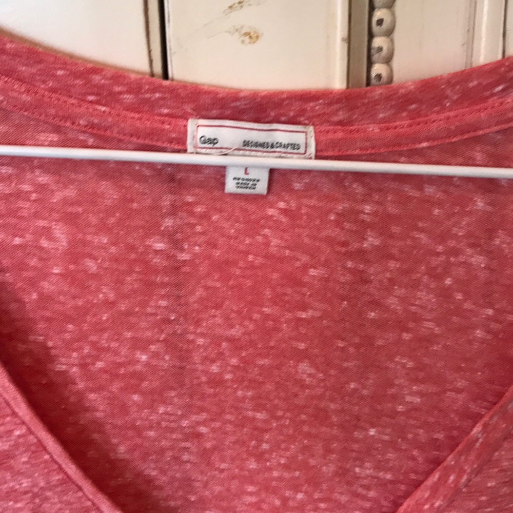 Gap Long Sleeve Top w/ 3 button detail - Picture 2 of 4